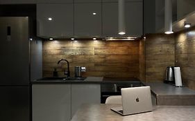 Bp Apartment IV